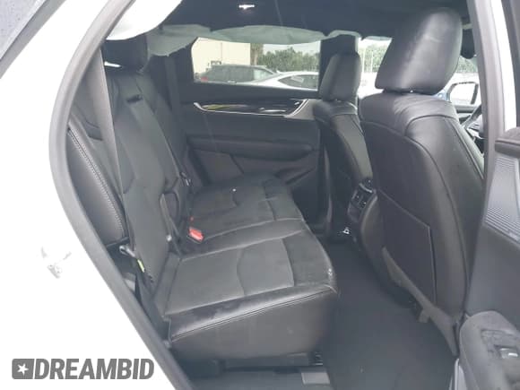 ✅ 2025 Cadillac XT5 AWD Premium Luxury • VIN: 1GYKNDRS9SZ136920 • Лот: 43252861. Опубликован ранее на IAAI с пробегом 10 789 миль. Бесплатный доступ к архиву аукционных продаж из США и подробный отчёт об истории автомобиля на DreamBid. Изображение 8.