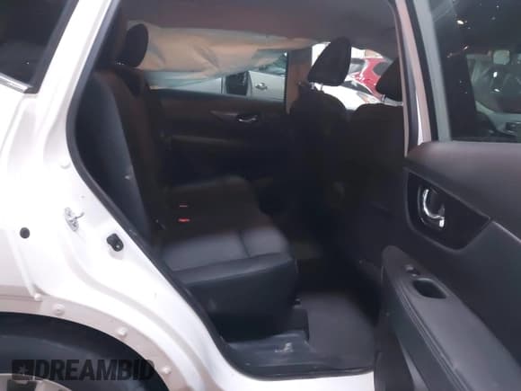 ✅ 2017 Nissan Rogue SV • VIN: KNMAT2MV6HP521935 • Lot: 41991833. Listed on IAAI with 80,031 mi. Free auction sales archive from the USA and detailed vehicle history report at DreamBid. Image 8.