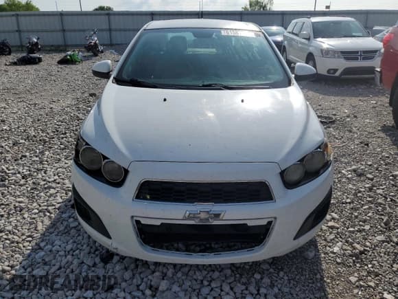 ✅ 2012 Chevrolet Sonic LS • VIN: 1G1JB5SHXC4182438 • Lot: 61587725. Listed on Copart with 260,014 mi. Free auction sales archive from the USA and detailed vehicle history report at DreamBid. Image 5.