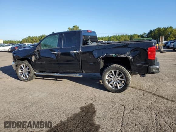 ✅ 2018 Chevrolet Silverado 1500 LT • VIN: 1GCVKREC8JZ161054 • Лот: 77520124. Опубликован ранее на Copart с пробегом 62 436 миль. Бесплатный доступ к архиву аукционных продаж из США и подробный отчёт об истории автомобиля на DreamBid. Изображение 2.