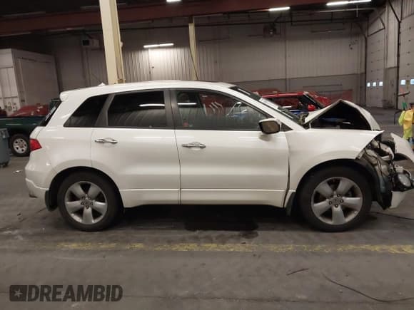 ✅ 2009 Acura RDX Technology • VIN: 5J8TB18569A802199 • Lot: 43608709. Listed on IAAI with 211,647 mi. Free auction sales archive from the USA and detailed vehicle history report at DreamBid. Image 13.