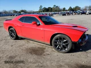 ✅ 2022 Dodge Challenger SXT • VIN: 2C3CDZAG1NH182266 • Lot: 80515843. Wystawiony na Copart z przebiegiem 16 593 mil. Bezpłatny archiwum sprzedaży aukcyjnych z USA i szczegółowy raport historii pojazdu na DreamBid. Zdjęcie 4.