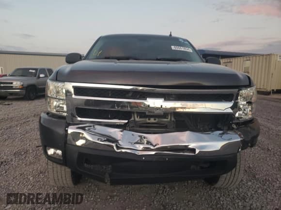 ✅ 2010 Chevrolet Silverado 1500 • VIN: 3GCRKSE25AG193461 • Лот: 80661854. Опубликован ранее на Copart с пробегом 174 434 миль. Бесплатный доступ к архиву аукционных продаж из США и подробный отчёт об истории автомобиля на DreamBid. Изображение 5.