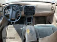 ✅ 1997 Ford Explorer XL • VIN: 1FMDU32E3VZB77947 • Lot: 80499815. Wystawiony na Copart z przebiegiem 168 017 mil. Bezpłatny archiwum sprzedaży aukcyjnych z USA i szczegółowy raport historii pojazdu na DreamBid. Zdjęcie 8.