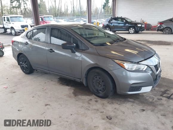 ✅ 2020 Nissan Versa S • VIN: 3N1CN8DV6LL824338 • Lot: 43817019. Listed on IAAI with 86,359 mi. Free auction sales archive from the USA and detailed vehicle history report at DreamBid. Image 1.