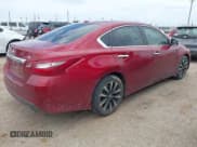 ✅ 2018 Nissan Altima SR • VIN: 1N4AL3AP8JC133605 • Лот: 42553215. Опубликован ранее на IAAI с пробегом 157 509 миль. Бесплатный доступ к архиву аукционных продаж из США и подробный отчёт об истории автомобиля на DreamBid. Изображение 4.