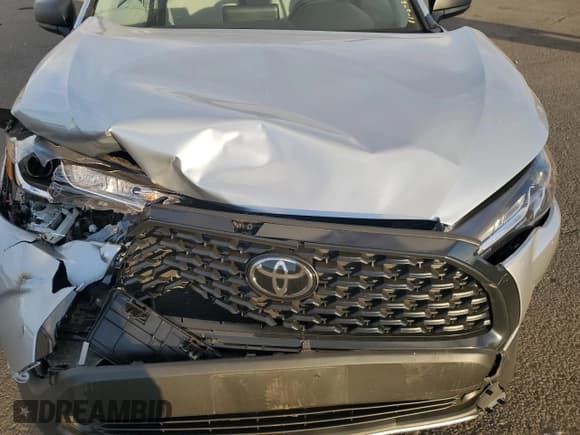 ✅ 2025 Toyota Corolla Cross L • VIN: 7MUAAAAG1SV134041 • Lot: 92404425. Listed on Copart with Not provided. Free auction sales archive from the USA and detailed vehicle history report at DreamBid. Image 11.