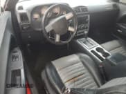 ✅ 2009 Dodge Challenger SE • VIN: 2B3LJ44V99H522014 • Lot: 65237624. Wystawiony na Copart z przebiegiem 158 760 mil. Bezpłatny archiwum sprzedaży aukcyjnych z USA i szczegółowy raport historii pojazdu na DreamBid. Zdjęcie 8.