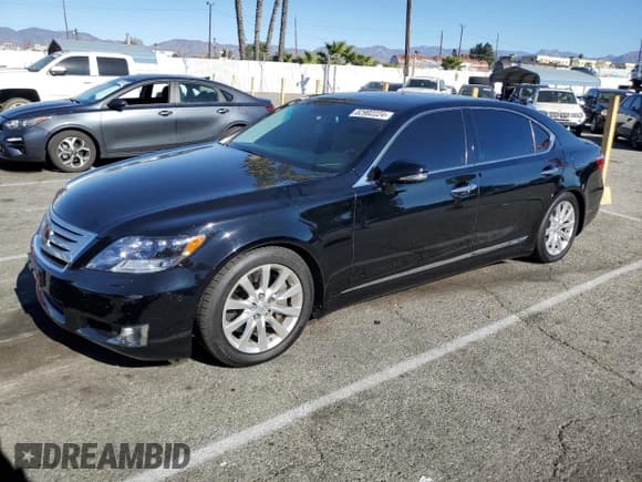 ✅ 2011 Lexus LS • VIN: JTHDU1EF3B5013340 • Lot: 82902224. Listed on Copart with 60,910 mi. Free auction sales archive from the USA and detailed vehicle history report at DreamBid. Image 1.