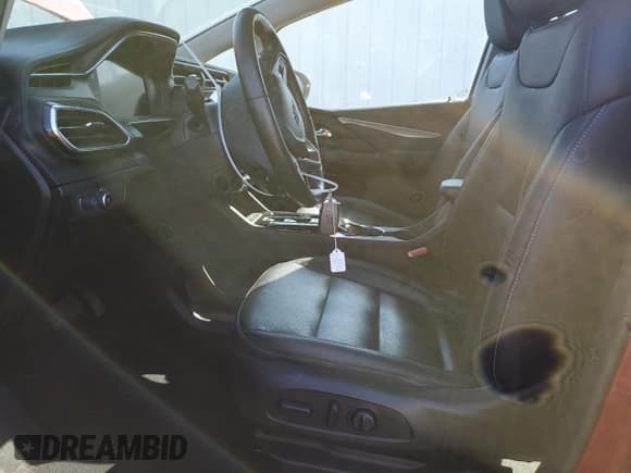 ✅ 2022 Chevrolet Bolt EV 2LT • VIN: 1G1FX6S03N4110331 • Lot: 53663525. Wystawiony na Copart z przebiegiem 49 492 mil. Bezpłatny archiwum sprzedaży aukcyjnych z USA i szczegółowy raport historii pojazdu na DreamBid. Zdjęcie 7.