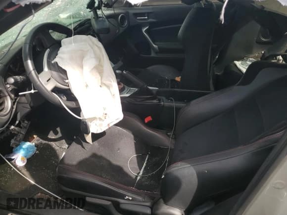 ✅ 2016 Subaru BRZ Limited • VIN: JF1ZCAC12G8604448 • Lot: 58671905. Listed on Copart with 123,589 mi. Free auction sales archive from the USA and detailed vehicle history report at DreamBid. Image 7.