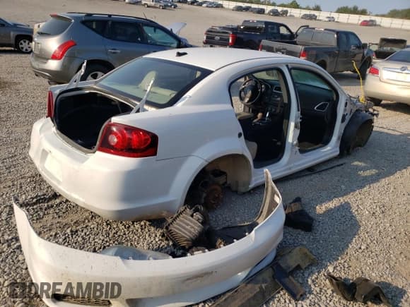 ✅ 2014 Dodge Avenger SE • VIN: 1C3CDZAB0EN223465 • Lot: 59377462. Wystawiony na Copart z przebiegiem Nie podano. Bezpłatny archiwum sprzedaży aukcyjnych z USA i szczegółowy raport historii pojazdu na DreamBid. Zdjęcie 4.