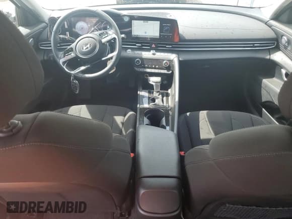 ✅ 2025 Hyundai Elantra SEL Convenience • VIN: KMHLS4DG1SU877240 • Lot: 81773365. Listed on Copart with 8,799 mi. Free auction sales archive from the USA and detailed vehicle history report at DreamBid. Image 8.