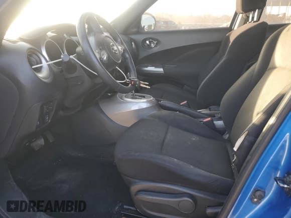 ✅ 2011 Nissan Juke SL • VIN: JN8AF5MV6BT007787 • Lot: 93378145. Listed on Copart with 142,899 mi. Free auction sales archive from the USA and detailed vehicle history report at DreamBid. Image 7.