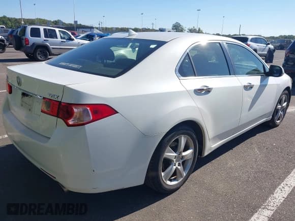 ✅ 2012 Acura TSX • VIN: JH4CU2F47CC023493 • Lot: 43348101. Wystawiony na IAAI z przebiegiem 156 900 mil. Bezpłatny archiwum sprzedaży aukcyjnych z USA i szczegółowy raport historii pojazdu na DreamBid. Zdjęcie 4.