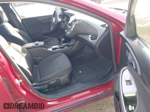 2018 Chevrolet Malibu LT with VIN 1G1ZD5ST2JF265493, listed as a IAAI auction lot 43421582 with 43,542 mi miles and . Bid and sale history available at DreamBid. Image 5.