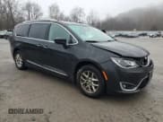 ✅ 2020 Chrysler Pacifica Touring L • VIN: 2C4RC1BG8LR268903 • Лот: 80949114. Опубликован ранее на Copart с пробегом 144 725 миль. Бесплатный доступ к архиву аукционных продаж из США и подробный отчёт об истории автомобиля на DreamBid. Изображение 4.