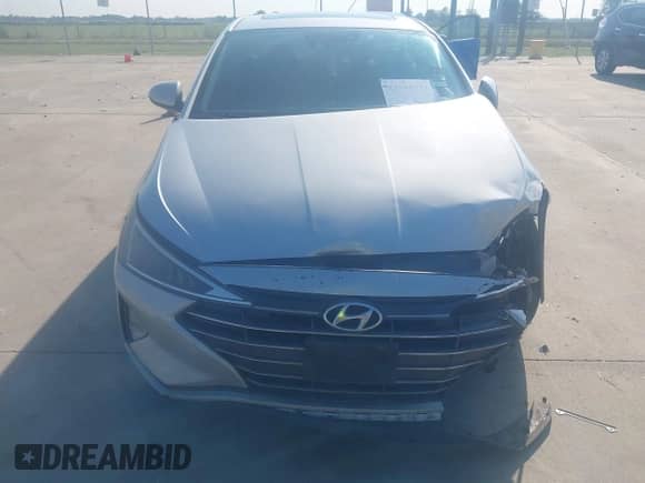 2019 Hyundai Elantra Value Edition с VIN KMHD84LF8KU851410, выставлен на аукционе IAAI как лот 43346731 с пробегом 134 927 миль миль и . История ставок и продаж доступна на DreamBid. Изображение 12.