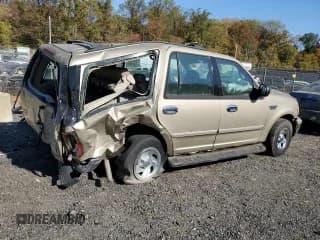 ✅ 2000 Ford Expedition XLT • VIN: 1FMRU1560YLC45109 • Lot: 76681164. Listed on Copart with Not provided. Free auction sales archive from the USA and detailed vehicle history report at DreamBid. Image 3.