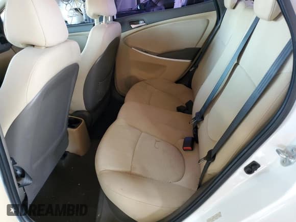 ✅ 2013 Hyundai Accent GLS • VIN: KMHCT4AE0DU584657 • Лот: 61618565. Опубликован ранее на Copart с пробегом 99 669 миль. Бесплатный доступ к архиву аукционных продаж из США и подробный отчёт об истории автомобиля на DreamBid. Изображение 10.