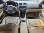 ✅ 2004 Honda Accord EX • VIN: 1HGCM66564A035649 • Лот: 86650415. Опубликован ранее на Copart с пробегом 246 353 миль. Бесплатный доступ к архиву аукционных продаж из США и подробный отчёт об истории автомобиля на DreamBid. Изображение 8.