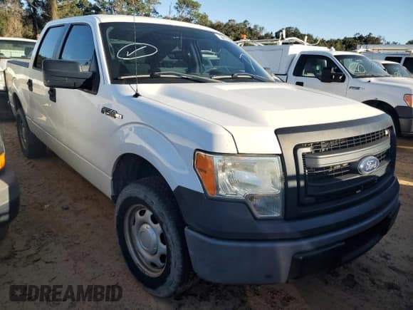 ✅ 2014 Ford F-150 XL • VIN: 1FTEW1CM2EKG51120 • Lot: 91036915. Listed on Copart with 170,360 mi. Free auction sales archive from the USA and detailed vehicle history report at DreamBid. Image 4.