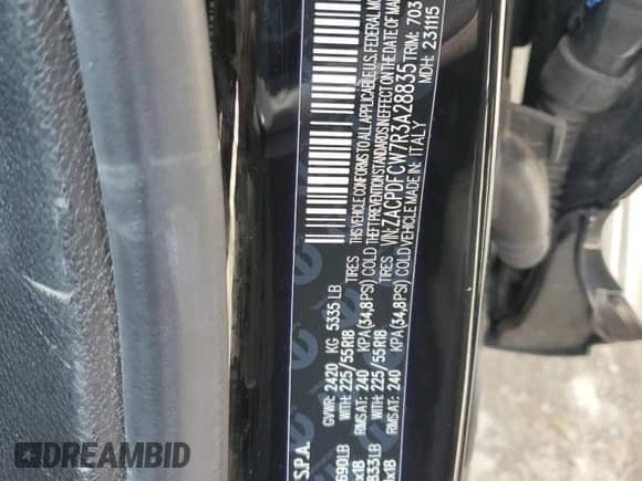 2024 Dodge Hornet R/T z VIN ZACPDFCW7R3A28835, wystawiony jako Copart lot #55566995 z przebiegiem 28 681 mil mil oraz Nie do naprawy • Non repairable. Historia ofert i sprzedaży dostępna na DreamBid. Obrazek 14.