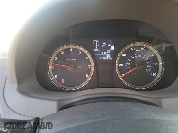 ✅ 2015 Hyundai Accent GLS • VIN: KMHCT4AE0FU795702 • Лот: 73735694. Опубликован ранее на Copart с пробегом 109 882 миль. Бесплатный доступ к архиву аукционных продаж из США и подробный отчёт об истории автомобиля на DreamBid. Изображение 9.