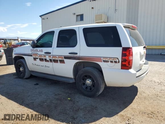 ✅ 2014 Chevrolet Tahoe Commercial • VIN: 1GNLC2E09ER201625 • Лот: 69668155. Опубликован ранее на Copart с пробегом 174 251 миль. Бесплатный доступ к архиву аукционных продаж из США и подробный отчёт об истории автомобиля на DreamBid. Изображение 2.