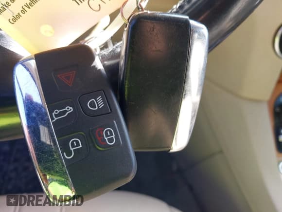 ✅ 2012 Land Rover LR4 HSE • VIN: SALAG2D41CA650214 • Lot: 41539627. Listed on IAAI with 139,293 mi. Free auction sales archive from the USA and detailed vehicle history report at DreamBid. Image 11.