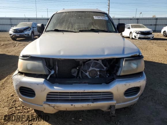 ✅ 2003 Mitsubishi Montero Sport ES • VIN: JA4LS21H53J023869 • Лот: 77847644. Опубликован ранее на Copart с пробегом 146 889 миль. Бесплатный доступ к архиву аукционных продаж из США и подробный отчёт об истории автомобиля на DreamBid. Изображение 5.