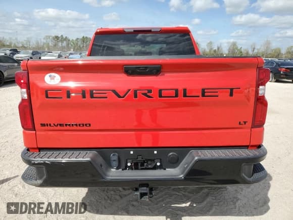 ✅ 2023 Chevrolet Silverado 1500 LT Trail Boss • VIN: 3GCPDFEK2PG250300 • Lot: 49692435. Wystawiony na Copart z przebiegiem Nie podano. Bezpłatny archiwum sprzedaży aukcyjnych z USA i szczegółowy raport historii pojazdu na DreamBid. Zdjęcie 6.