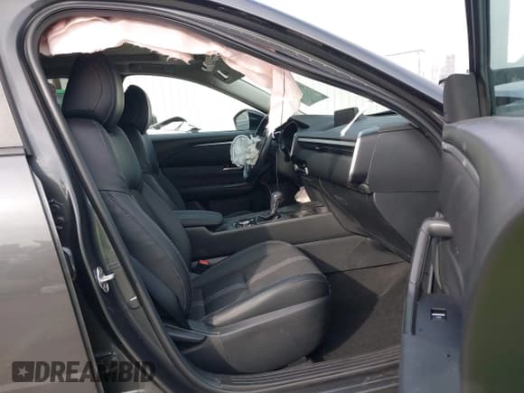 ✅ 2023 Mazda CX-50 S Preferred Plus • VIN: 7MMVABCM0PN126871 • Lot: 43682164. Listed on IAAI with 21,783 mi. Free auction sales archive from the USA and detailed vehicle history report at DreamBid. Image 5.