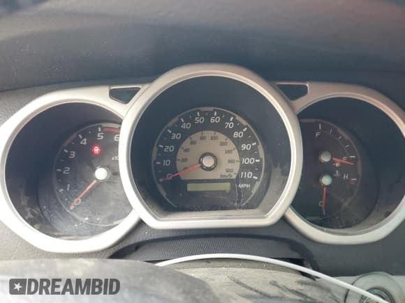 ✅ 2004 Toyota 4Runner SR5 Sport • VIN: JTEBT14R140043066 • Lot: 82483495. Listed on Copart with Not provided. Free auction sales archive from the USA and detailed vehicle history report at DreamBid. Image 9.