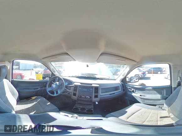 ✅ 2010 Dodge 1500 ST • VIN: 3D7JB1EP4AG102656 • Lot: 90335195. Wystawiony na Copart z przebiegiem 143 384 mil. Bezpłatny archiwum sprzedaży aukcyjnych z USA i szczegółowy raport historii pojazdu na DreamBid. Zdjęcie 14.