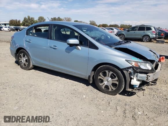 ✅ 2014 Honda Civic • VIN: 19XFB4F30EE201103 • Лот: 82165915. Опубликован ранее на Copart с пробегом 96 819 миль. Бесплатный доступ к архиву аукционных продаж из США и подробный отчёт об истории автомобиля на DreamBid. Изображение 4.