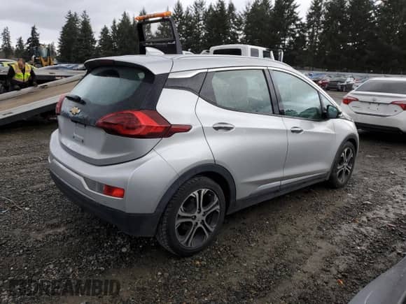 2017 Chevrolet Bolt EV Premier z VIN 1G1FX6S03H4128509, wystawiony jako Copart lot #39336524 z przebiegiem 114 544 mil mil oraz . Historia ofert i sprzedaży dostępna na DreamBid. Obrazek 3.