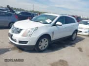 ✅ 2016 Cadillac SRX Luxury Collection • VIN: 3GYFNBE39GS527834 • Лот: 43465203. Опубликован ранее на IAAI с пробегом 128 924 миль. Бесплатный доступ к архиву аукционных продаж из США и подробный отчёт об истории автомобиля на DreamBid. Изображение 2.