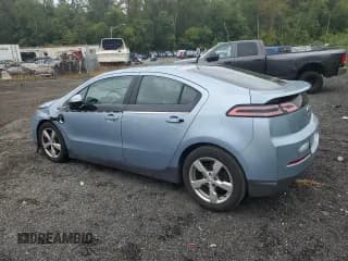 ✅ 2013 Chevrolet Volt • VIN: 1G1RA6E45DU122105 • Lot: 72948234. Wystawiony na Copart z przebiegiem 56 628 mil. Bezpłatny archiwum sprzedaży aukcyjnych z USA i szczegółowy raport historii pojazdu na DreamBid. Zdjęcie 2.