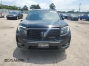 ✅ 2024 Honda Passport Black Edition • VIN: 5FNYF8H86RB022383 • Lot: 63815275. Listed on Copart with 9,725 mi. Free auction sales archive from the USA and detailed vehicle history report at DreamBid. Image 5.