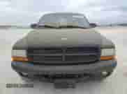 2003 Dodge Dakota Sport z VIN 1D7HL32X33S203677, wystawiony jako Copart lot #53189975 z przebiegiem 171 775 mil mil oraz Czysty tytuł • Clean title. Historia ofert i sprzedaży dostępna na DreamBid. Obrazek 5.