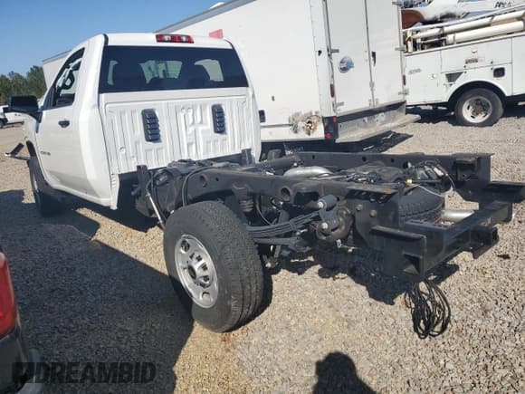 ✅ 2024 Chevrolet Silverado 1500 • VIN: 1GB0WLE73RF410425 • Лот: 46375525. Опубликован ранее на Copart с пробегом 5 847 миль. Бесплатный доступ к архиву аукционных продаж из США и подробный отчёт об истории автомобиля на DreamBid. Изображение 2.