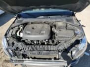 ✅ 2018 Volvo V60 Dynamic • VIN: YV140MEL0J2388407 • Lot: 66727865. Wystawiony na Copart z przebiegiem 77 699 mil. Bezpłatny archiwum sprzedaży aukcyjnych z USA i szczegółowy raport historii pojazdu na DreamBid. Zdjęcie 11.