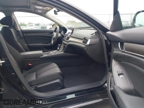 ✅ 2020 Honda Accord EX • VIN: 1HGCV1F42LA111681 • Лот: 43433736. Опубликован ранее на IAAI с пробегом 94 119 миль. Бесплатный доступ к архиву аукционных продаж из США и подробный отчёт об истории автомобиля на DreamBid. Изображение 5.