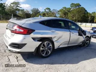 ✅ 2018 Honda Clarity Touring • VIN: JHMZC5F37JC021519 • Лот: 73116712. Опубликован ранее на Copart с пробегом Не указан. Бесплатный доступ к архиву аукционных продаж из США и подробный отчёт об истории автомобиля на DreamBid. Изображение 3.
