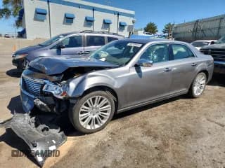 ✅ 2011 Chrysler 300 C • VIN: 2C3CA6CT8BH580345 • Lot: 80758955. Listed on Copart with 52,096 mi. Free auction sales archive from the USA and detailed vehicle history report at DreamBid. Image 1.