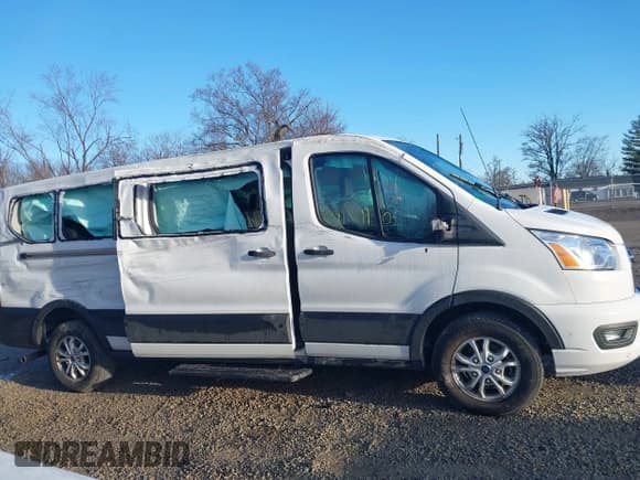 ✅ 2021 Ford Transit Passenger XL • VIN: 1FBAX2Y81MKA14882 • Лот: 41861105. Опубликован ранее на IAAI с пробегом 71 457 миль. Бесплатный доступ к архиву аукционных продаж из США и подробный отчёт об истории автомобиля на DreamBid. Изображение 14.