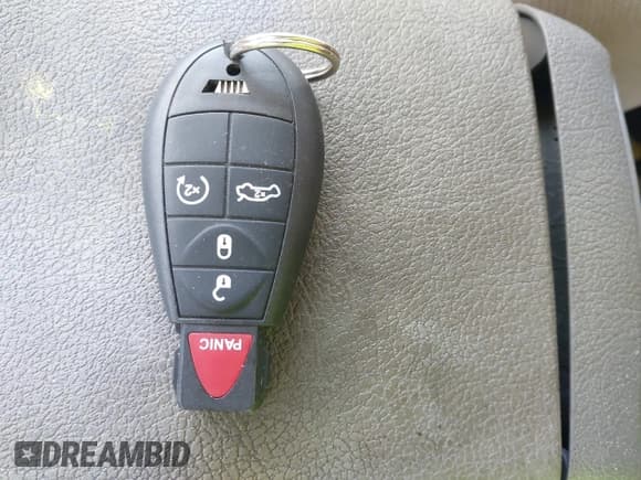 ✅ 2010 Dodge 1500 SLT • VIN: 1D7RB1CT2AS144707 • Lot: 42330344. Wystawiony na IAAI z przebiegiem 238 672 mil. Bezpłatny archiwum sprzedaży aukcyjnych z USA i szczegółowy raport historii pojazdu na DreamBid. Zdjęcie 11.