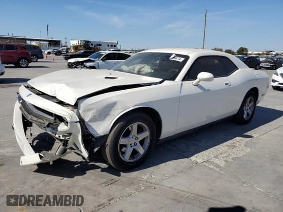 ✅ 2010 Dodge Challenger SE • VIN: 2B3CJ4DV0AH120810 • Lot: 78029674. Wystawiony na Copart z przebiegiem 125 013 mil. Bezpłatny archiwum sprzedaży aukcyjnych z USA i szczegółowy raport historii pojazdu na DreamBid. Zdjęcie 1.