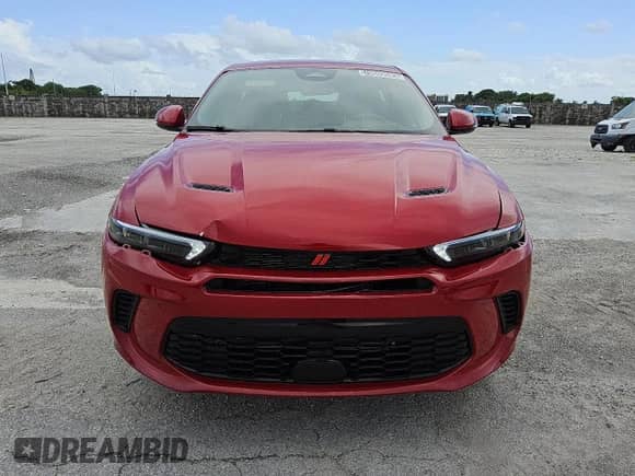 ✅ 2024 Dodge Hornet GT • VIN: ZACNDFAN1R3A42621 • Lot: 70689685. Wystawiony na Copart z przebiegiem 22 898 mil mil. Skorzystaj z bezpłatnego archiwum sprzedaży aukcyjnych z USA i zobacz szczegółowy raport historii pojazdu na DreamBid. Zdjęcie 5.